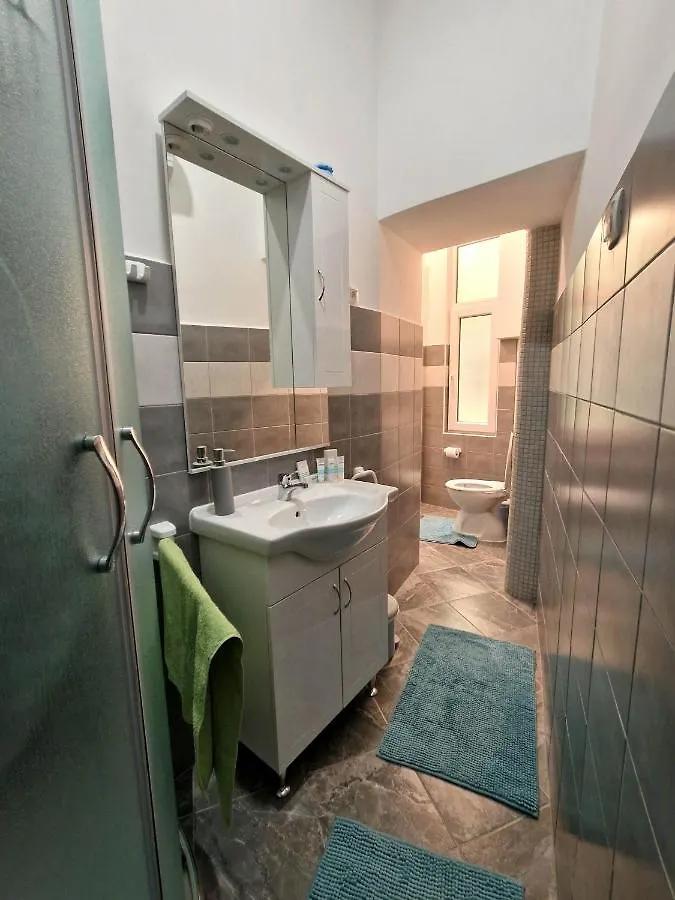 רייקה Apartmani Tower דירה